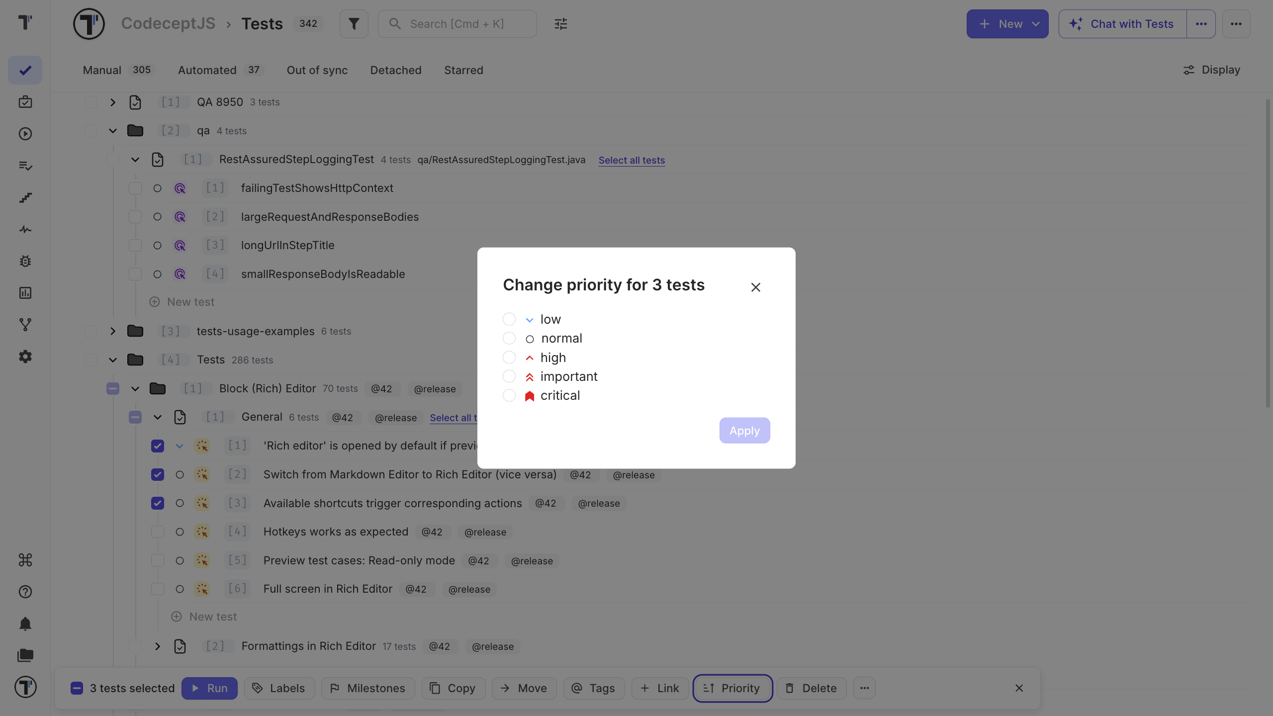 The bulk priority popup with a priority selected and the Apply button